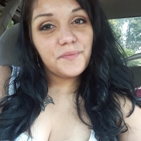 Meet your Posher, Jaylen - Picture 1 of 1